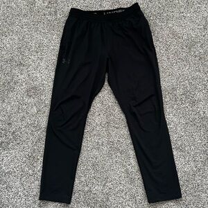 Black Men’s Under Armour Joggers with Zippers, size XL